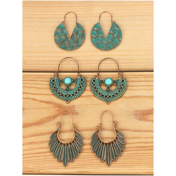 Jewelry - Boho Green Bronze Tone Hoop Earrings Gypsy